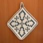 Preview: Topflappen zweifarbig Mühle blau weiß