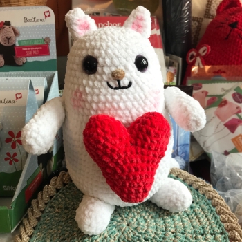 Cosima Katze mit Herz