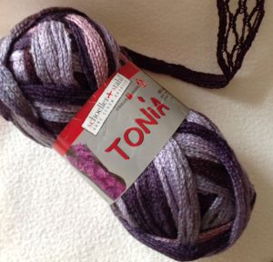 TONIA 0160