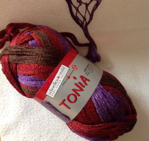 TONIA 0106