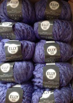 ELLY 717
