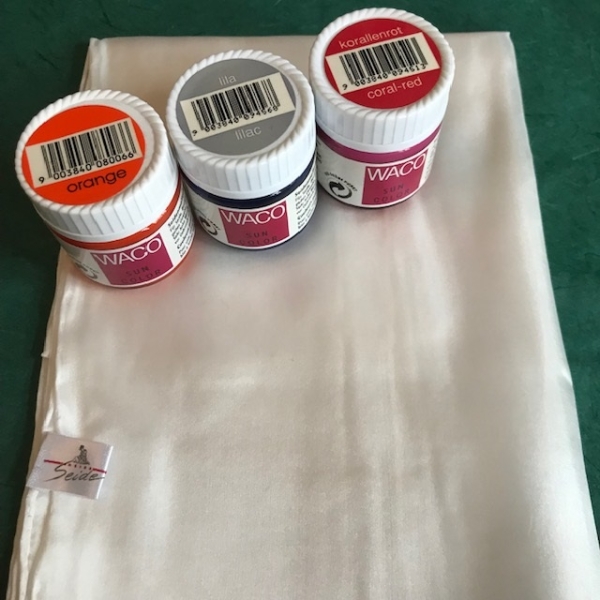 Seidenschal mit Farben korallenrot lila orange